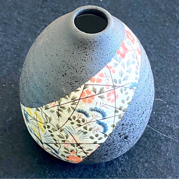 Accents Small New Japanese Kimono Pottery Vase Poshmark